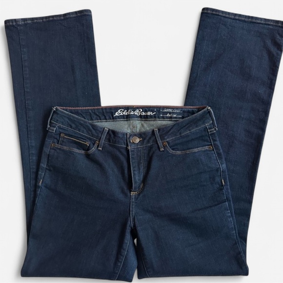 Eddie Bauer Women's Jeans Slightly Curvy Boot Cut Stretch Sz 8 Mid Rise 32.5” - Picture 1 of 9